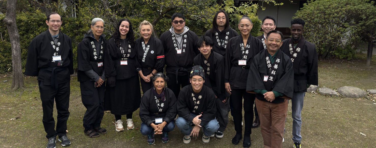 English Class of Shuyoka Begins with Eleven Students
